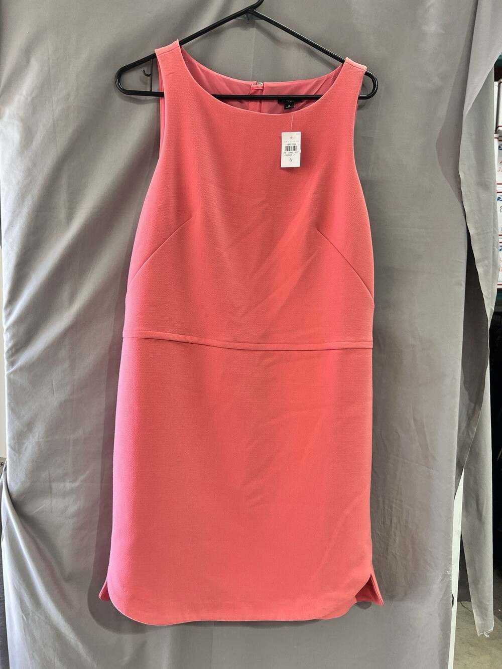 salmon pink Ann Taylor sleeveless shift dress Size 8 TG2153